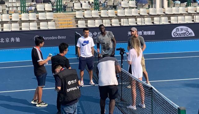 从脊柱侧弯 从脊柱侧弯